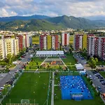Oscar House